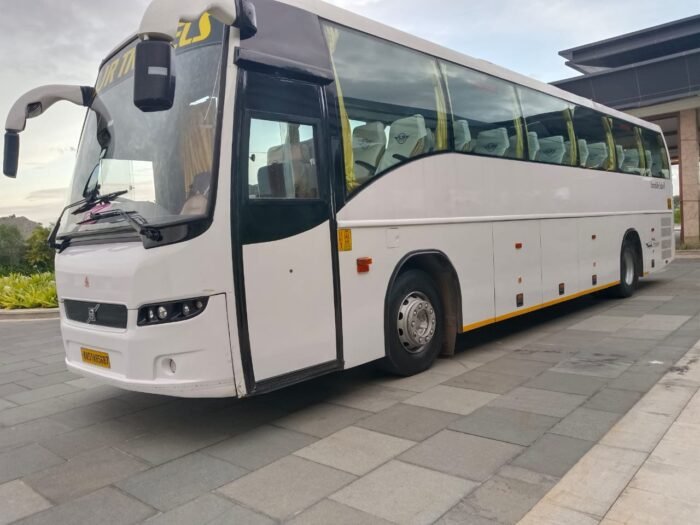 Volvo Bus - Image 5