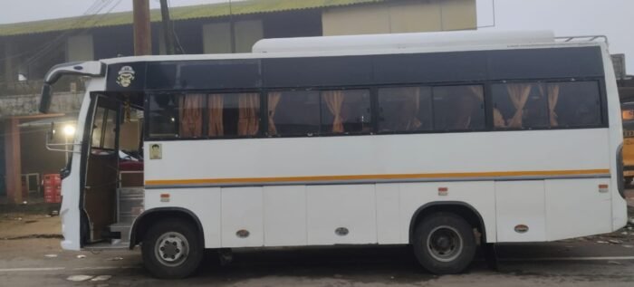 Volvo Bus - Image 4