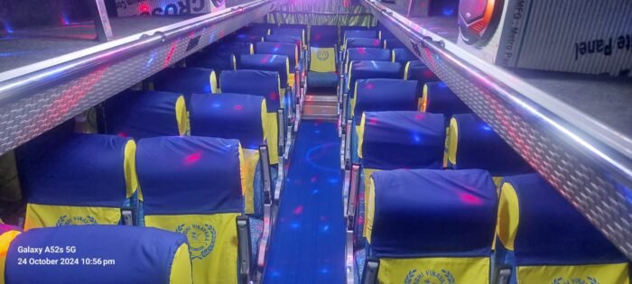Luxury Bus 40 Seater - Image 3